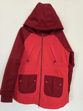 Burton Women's Red 2-Tone Parka